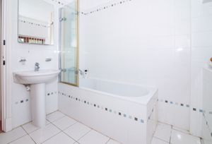 Photo 61- click for photo gallery